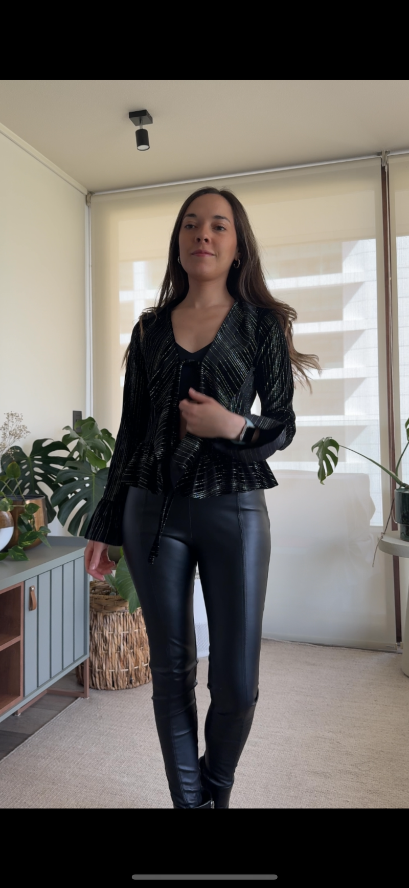 Polera/ Tapado terciopelo negro brillos