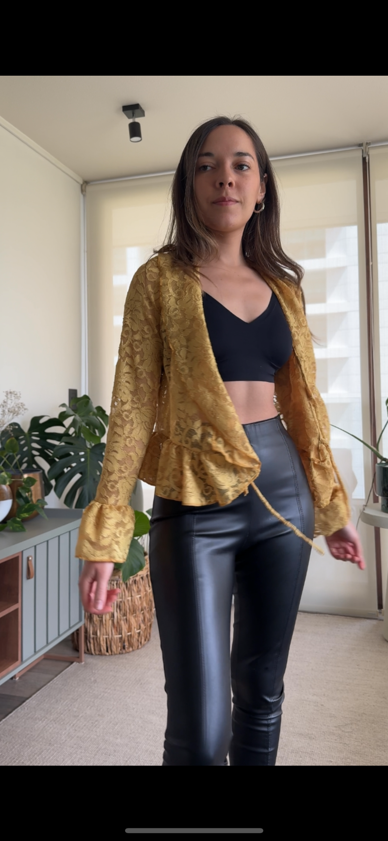 Polera/ Tapado encaje mostaza