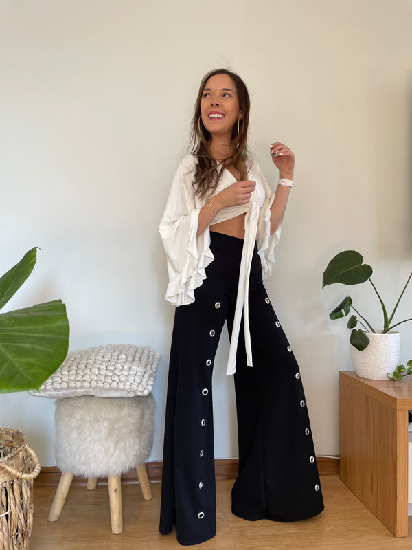 Conjunto Olivia + Palazzo buttonhole