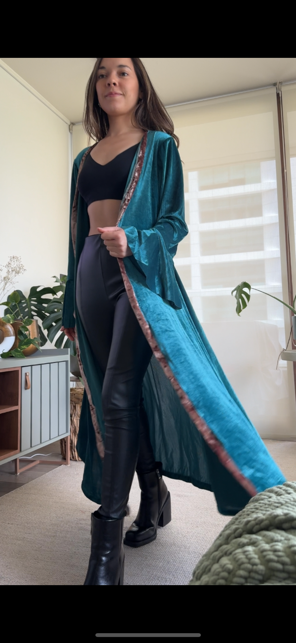 Tapado MAD terciopelo verde esmeralda y dorado sin lazo