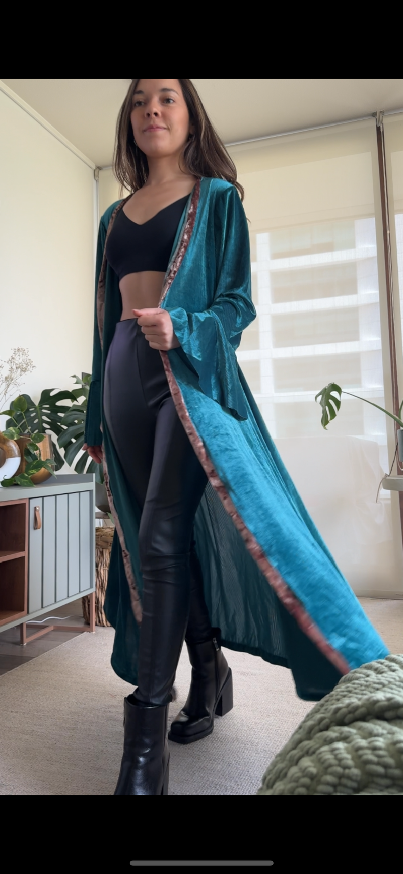 Tapado MAD terciopelo verde esmeralda y dorado sin lazo