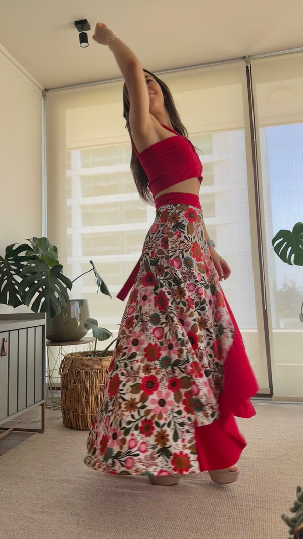 Falda cruzada vuelo rojo